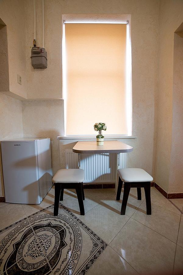 Apartment On Horodotska Street 리비프 외부 사진