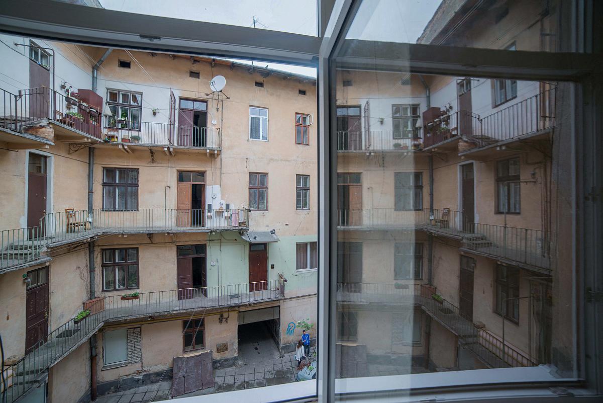 Apartment On Horodotska Street 리비프 외부 사진